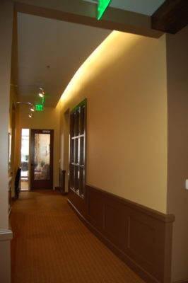 Slide-9_img-12-Hallway-DSC_0032-266x400  Green Curve Studio